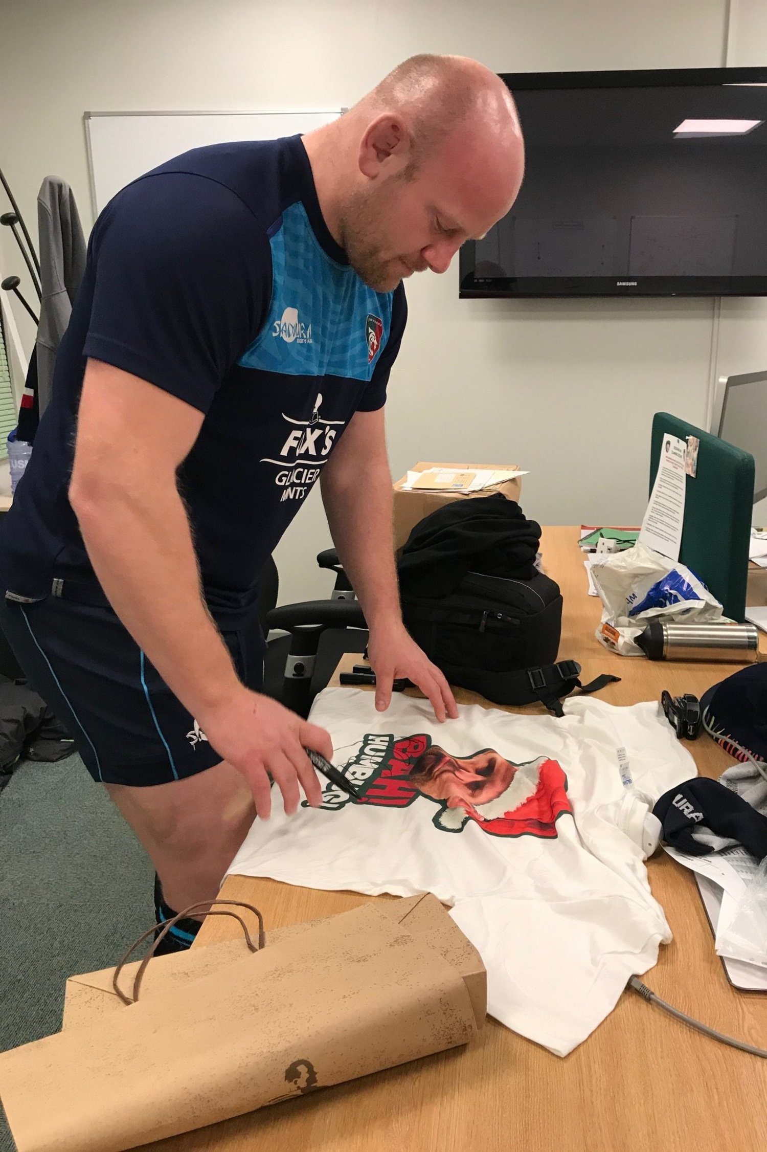 Win a Dan Cole signed shirt