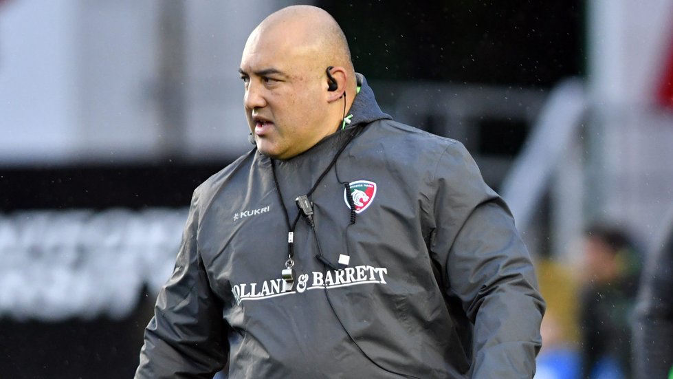tigvglos038 coach boris deacon.jpg