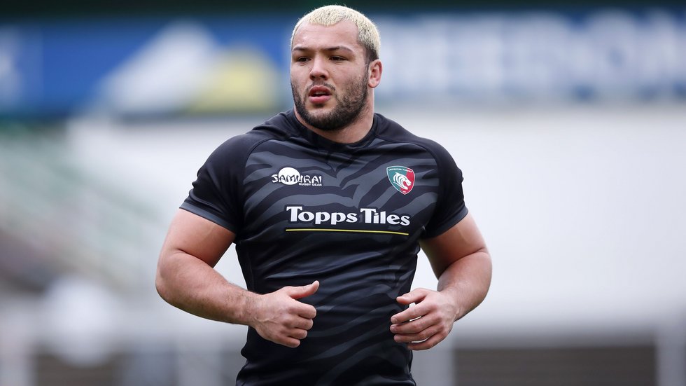 20-21-v-Newcastle-MC-21 genge.jpg