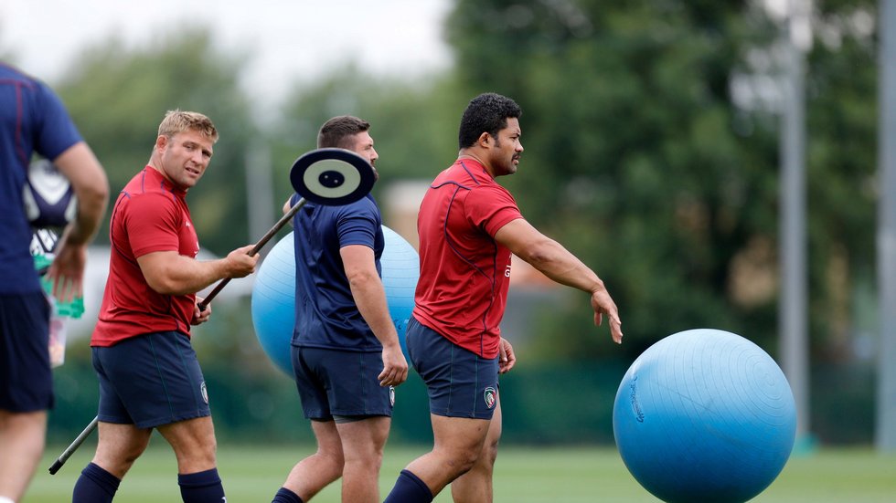 Hookers Tom Youngs, Jimmy Stevens and Tatafu Polota-Nau working on their lineout throwing at Oval Park.