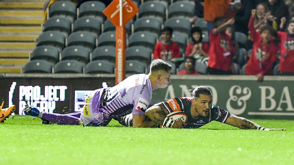 Tigers v Exeter GHS - 27 thompson try.jpg
