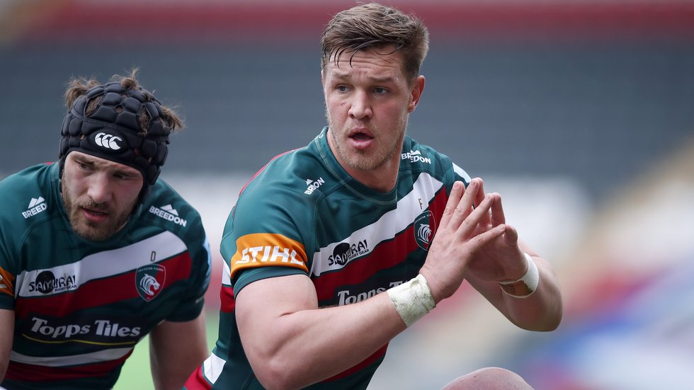 20-21-v-Newcastle-MC-32 liebenberg wells.jpg
